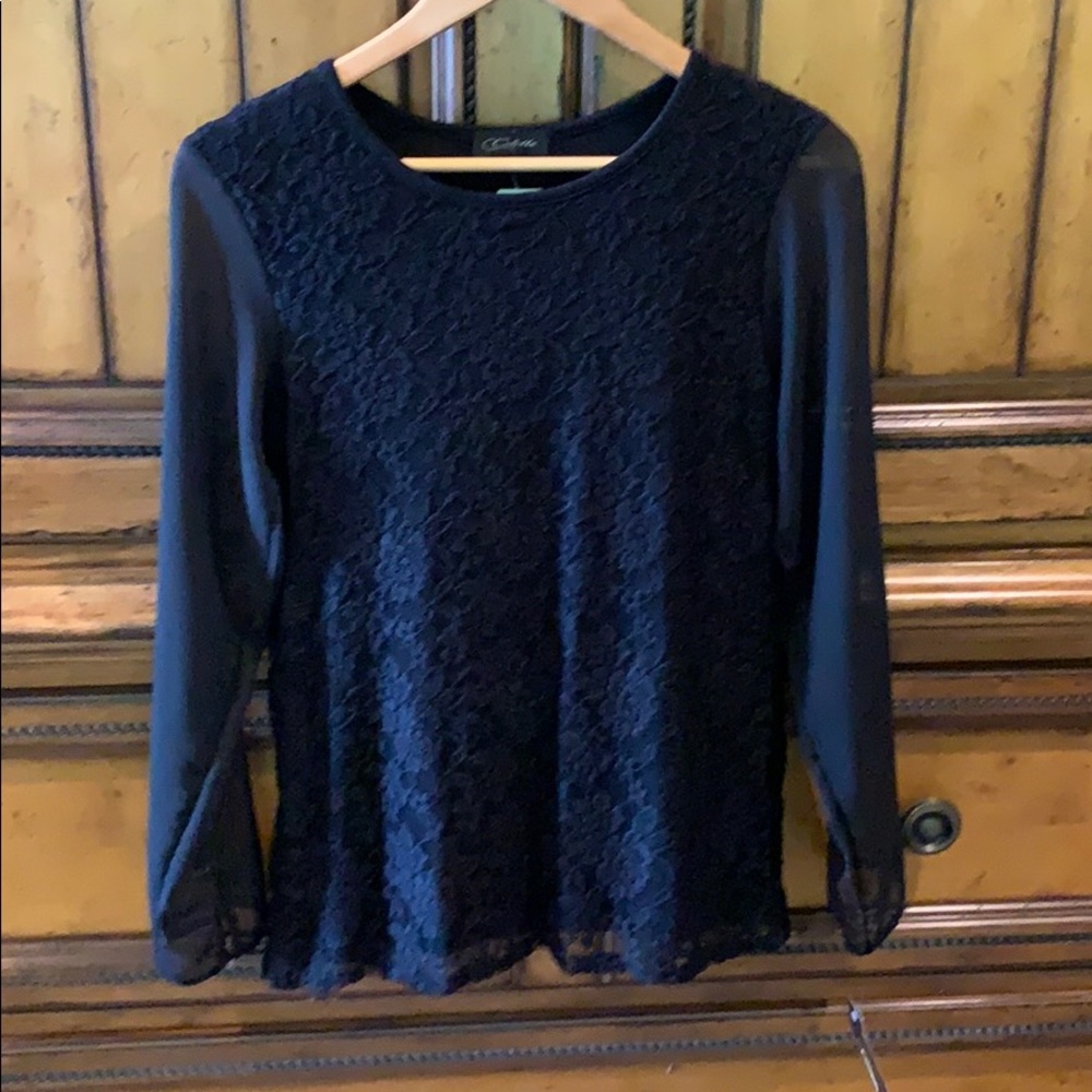 Women’s shirt
